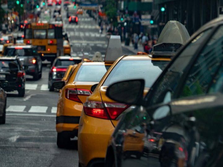 Giro histórico: NYT desafía a OpenAI y Microsoft en la corte!