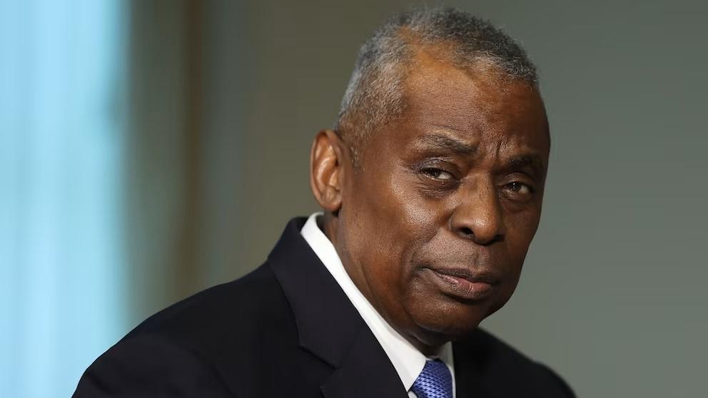 Impacto en el Pentágono: el secretario de Defensa Lloyd Austin ingresado secretamente, ¡Biden sin conocimiento!